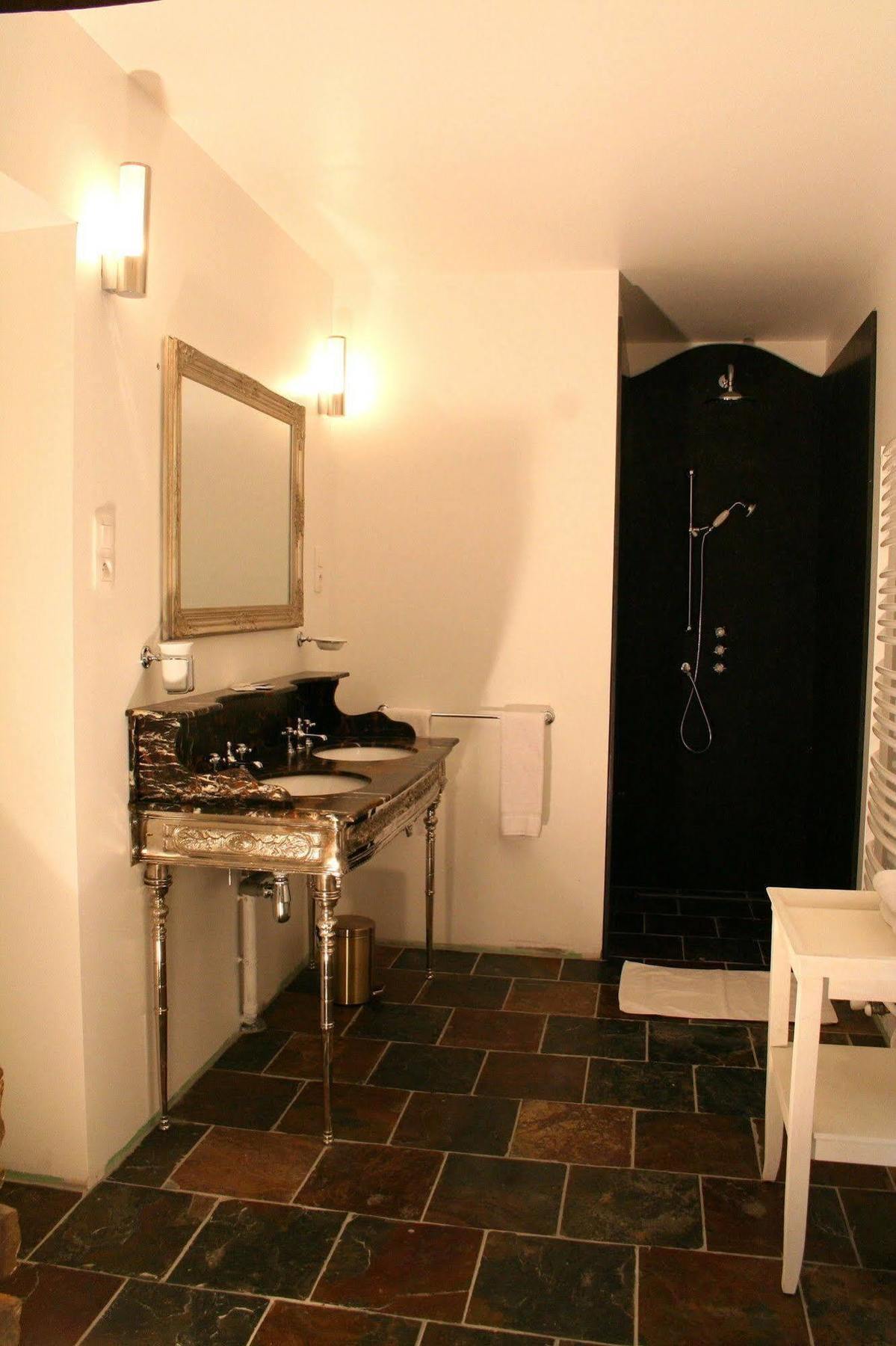 Hotel Le Home Beaune  Zewnętrze zdjęcie